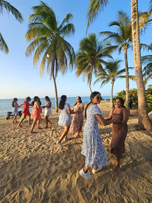 Сан-Хуан: урок сальсы на закате на пляже - Dominican Republic