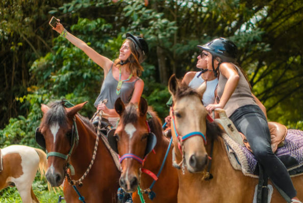 Carabalí Rainforest Park: Rainforest Horseback Riding Tour - Photo 3 (Gallery view)