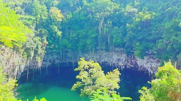 Los tres Ojos scenery